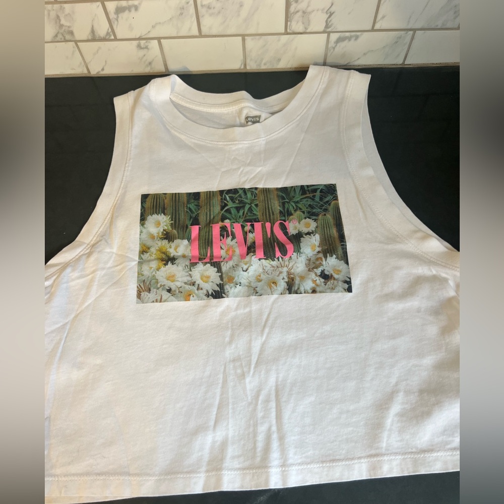 Levi's White Desert Tank Top